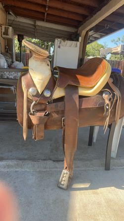 Montura