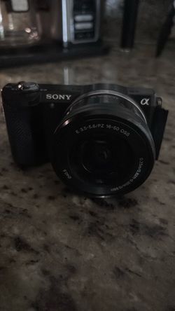 Sony a5000