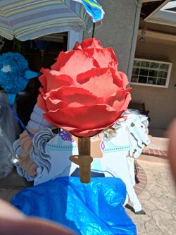 ROSE Piñata