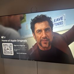 Onn. 65” Class 4K UHD LED Roku Smart TV (HDR)