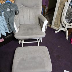 Glider Rocking Chair