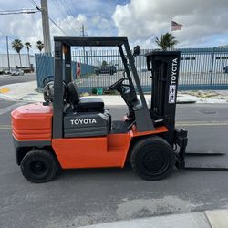 Forklift Toyota 