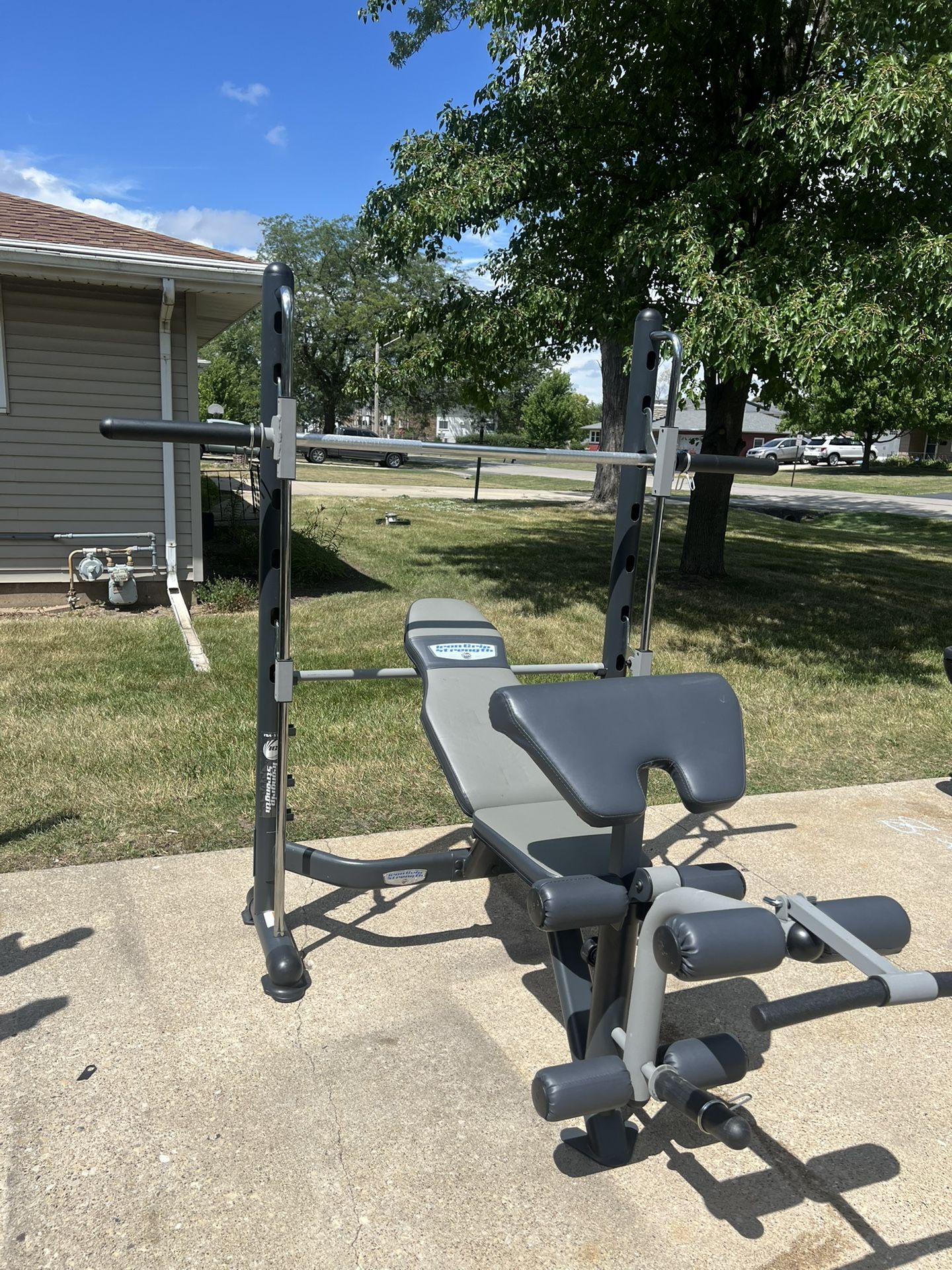 Olympic Weight Bench /smith Machine