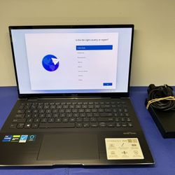 Asus Zenbook Flip 15.6" Touch-Screen Laptop-Intel i7-16GB / GTX 1650 Ti Max-Q-1TB SSD