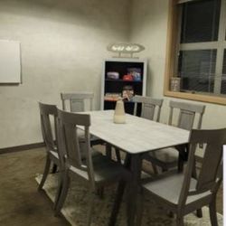 Dinning Table With 5 Chairs In Like New Condition 