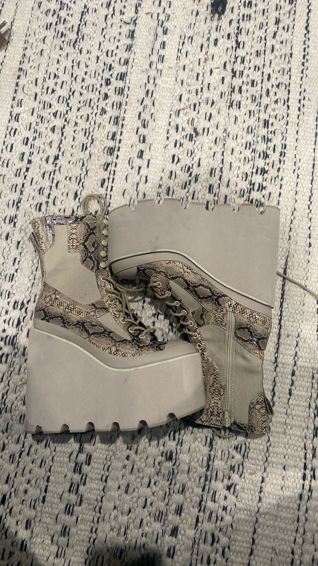 Current Mood Rave Boots