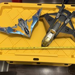 Marvel Hasbro Avengers Quinjet And Guardians Milano Toys