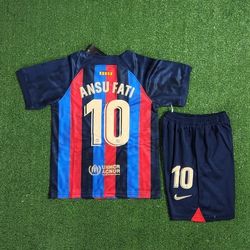 Barcelona #10 Ansu Fati Soccer KID’S Set  Size 8. !!!!!!!  Precio Liquidation  !!!!!!!!