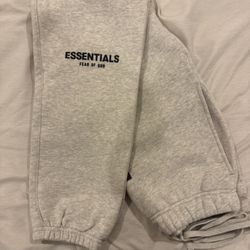 Fear of God Essentials Sweatpants “Light Oatmeal” 