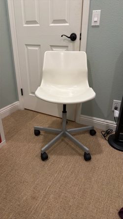 Free student chair IKEA