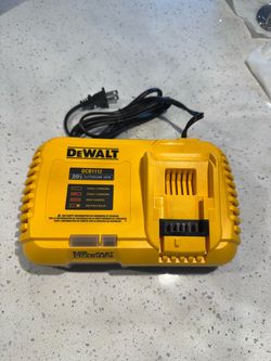 DEWALT 12 amp rapid charger