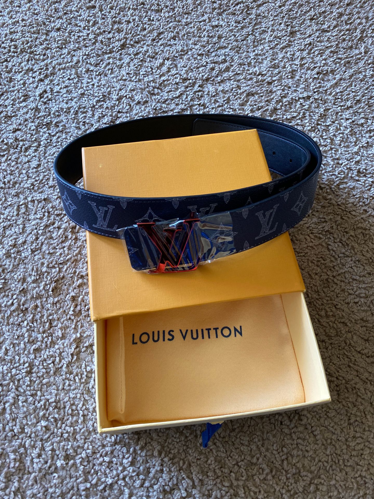 Louis Vuitton belt