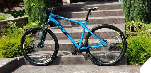 Gt aggressor pro best sale mountain bike for sale