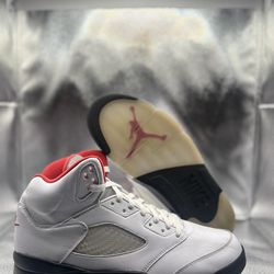 Air Jordan 5 fire red 2020