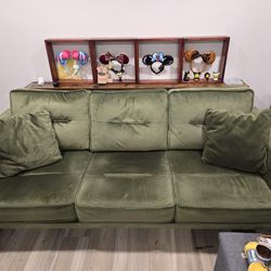 Green Velbet Sofas