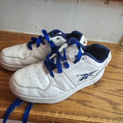 Boy shoes