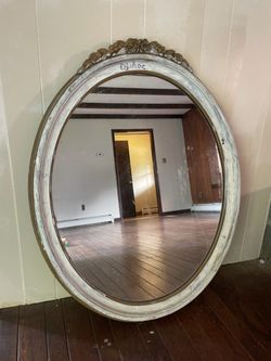 Vintage French Provincial Oval Mirror – Carved Rose & Floral Crest, Whitewashed Frame