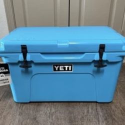 YETI Tundra 45 Cooler