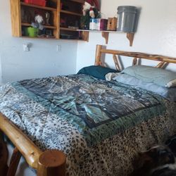 Queen Log Bed With Mattress And Box Springs It Has A Mattress Cover On It And It's Been On There Since We've Had The Mattress So It's Never Been Slept