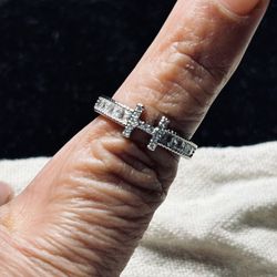 Monogram “H” Ring 7 Moissinite 