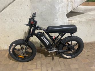 fat tire E bike brand new tires 35 mph