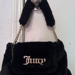 Juicy Couture fluffy, licorice shoulder bag, fluffy heart charm, gold chain
