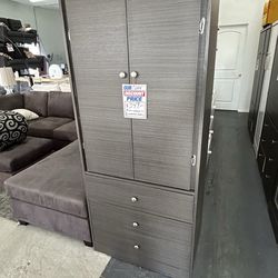 Closet wardrobe available in different colors