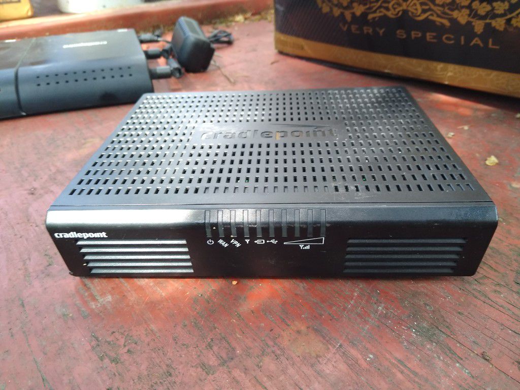 Cradlepoint router/modem with cellular capabilities/sim card