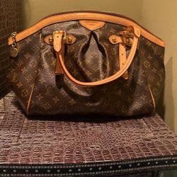 Louis Vuitton Purse