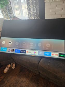 Samsung smart TV 65 inches.