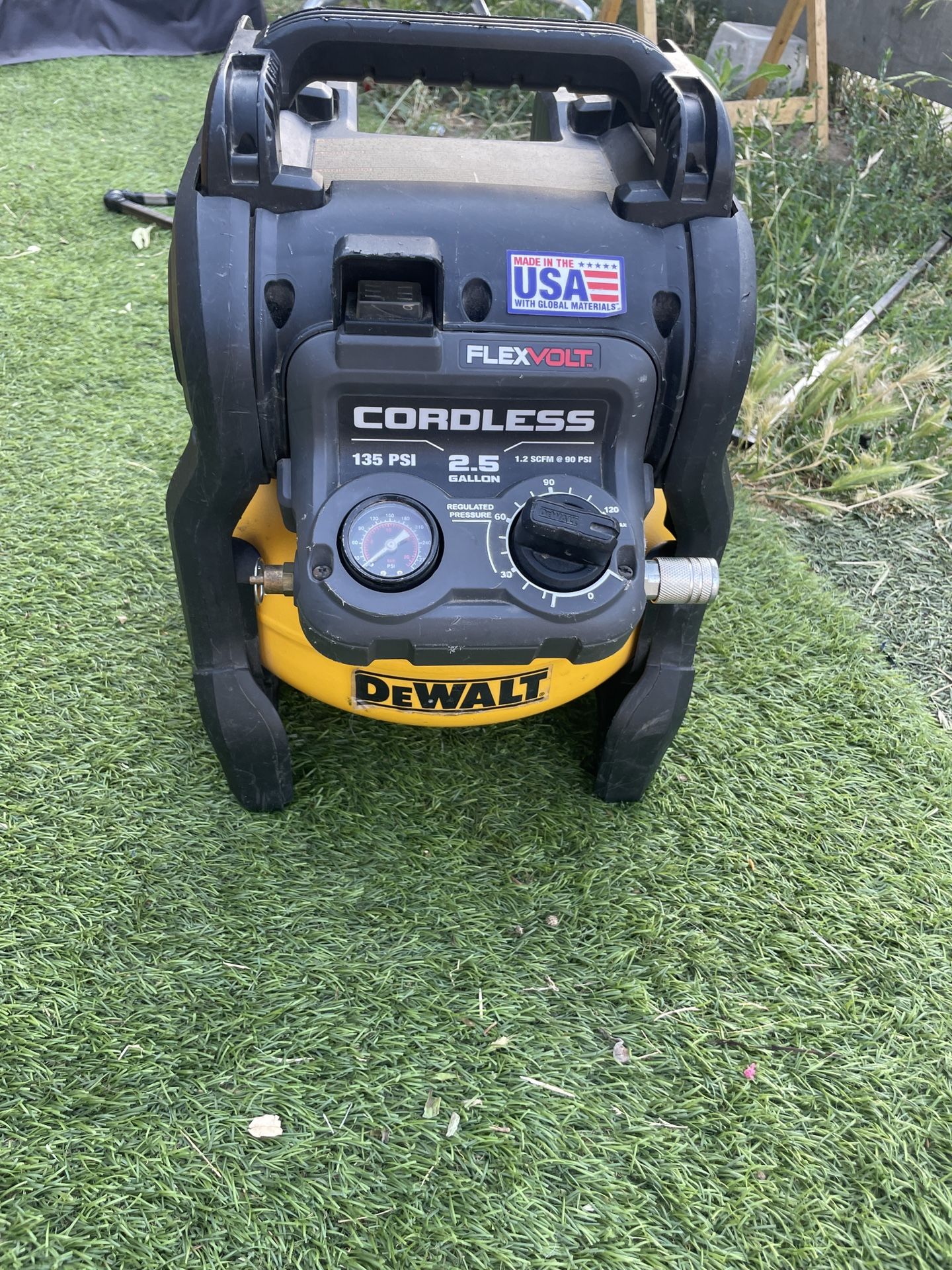 Dewalt Battery Air Compressor