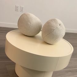 Eclipse coffee table