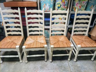 Great set of 4 solid wood ladderback rush seat chairs