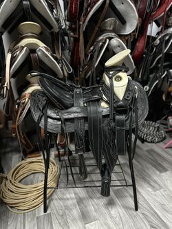 Montura Negra / Horse Saddle Black 🤠🐴