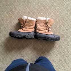 Waterproof  Sorell Snow Boot Woman Size 7