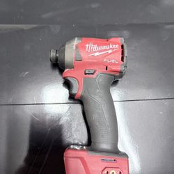 Milwaukee Impact Driver 