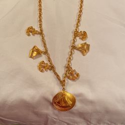Vintage Necklace 