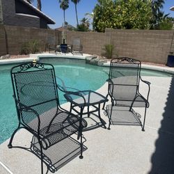 Iron Patio Set Chairs And Small Table / Patio Set 