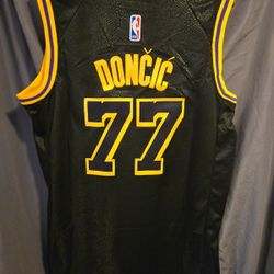 Los Angeles Lakers Men's Basketball Jersey 