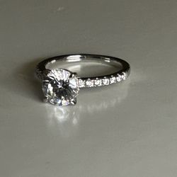 2 carat moissanite ring
