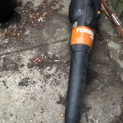 Worx Turbine Electric Leaf Blower