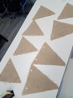 8 Pieces of Triangular Burlap. You can make your own Fall/Halloween sign.