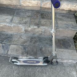 Scooters 