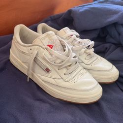 Reebok Classic Size 6 1/2
