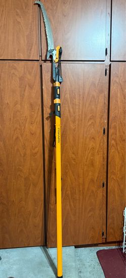 Fiskars pole saw tree pruner