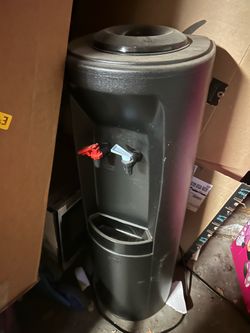 Oasis water dispenser