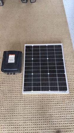 Solar gate opener