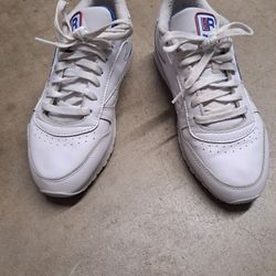 Reebok 8 In A Half Shoes MAKE ME A OFFER 