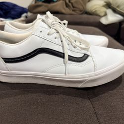 Men’s vans size 12