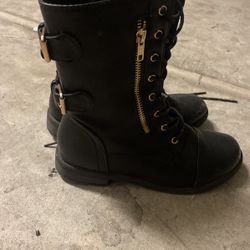 Girls Boots